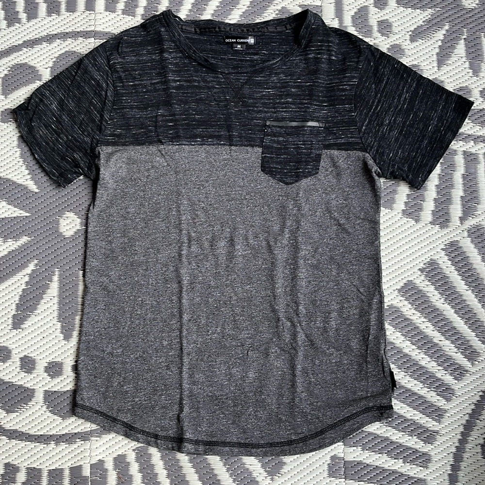 Men’s short sleeve shirt
